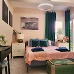 Marina Yacht Апартаменты