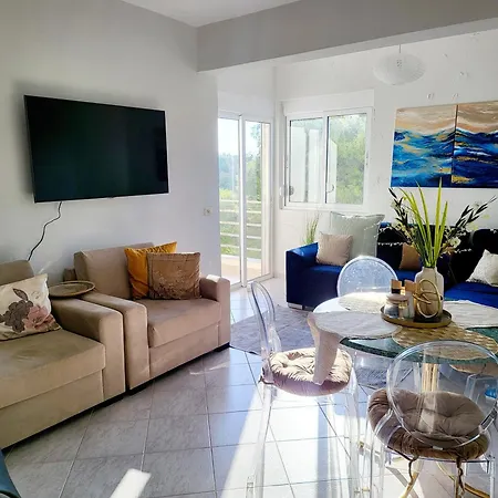 Marina Yacht Apartment