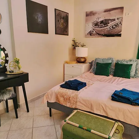 Apartment Marina Yacht Sarandë